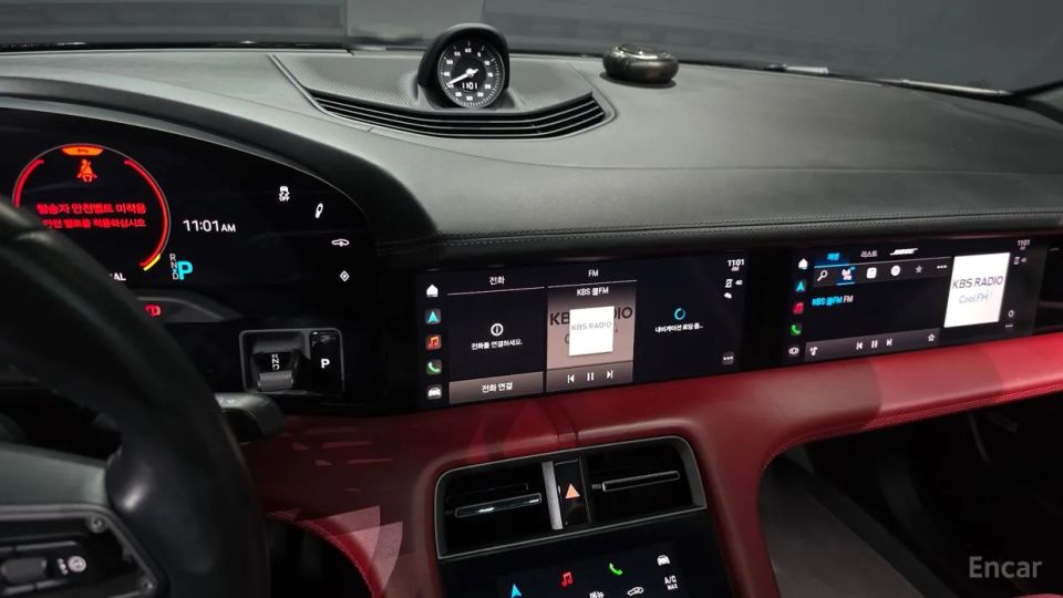 Porsche Taycan