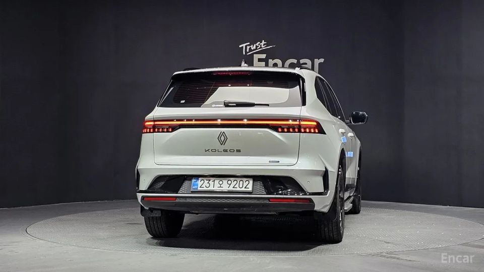 Renault-KoreaSamsung Grand Koleos