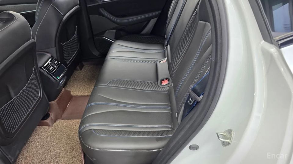 Renault-KoreaSamsung Grand Koleos