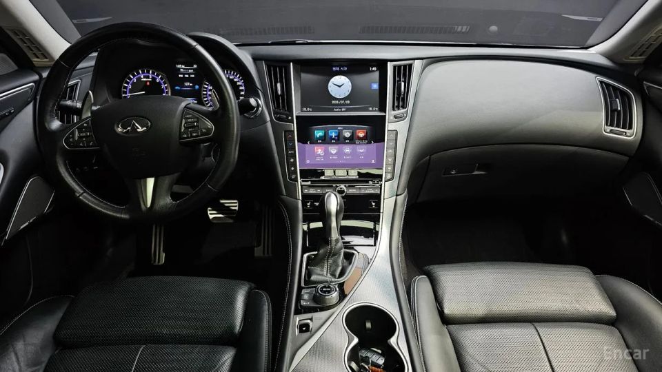 Infiniti Q50