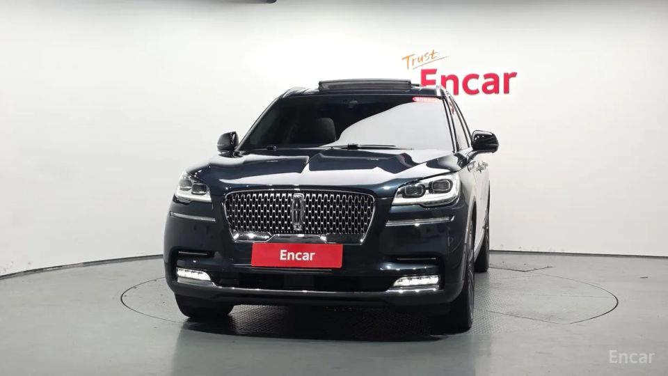 Lincoln Aviator