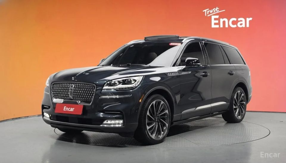 Lincoln Aviator