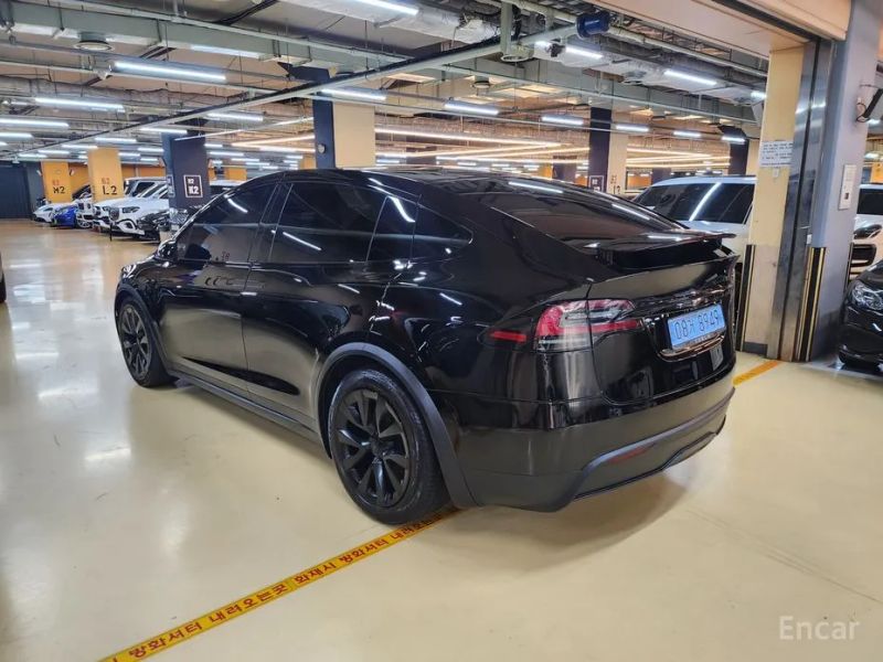 Tesla model-x