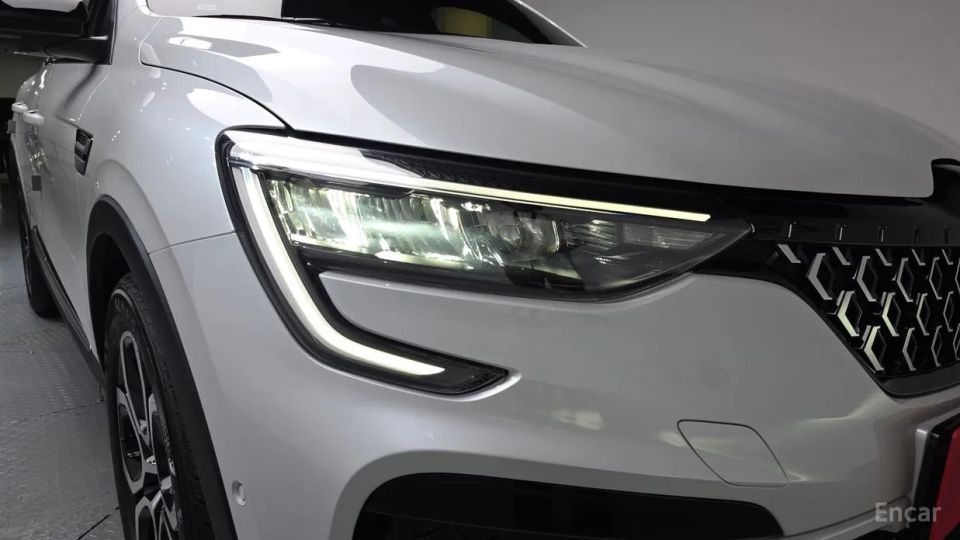 Renault-KoreaSamsung Arkana