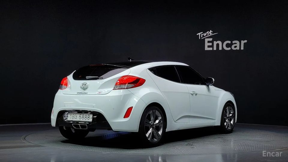 Hyundai Veloster