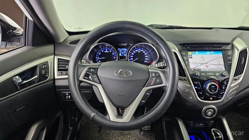 Hyundai Veloster