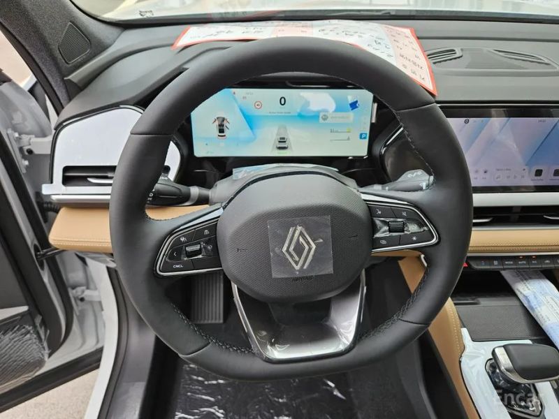 Renault-KoreaSamsung Grand Koleos