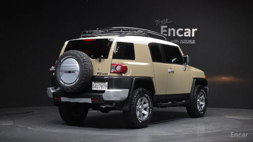 Toyota FJ Cruiser