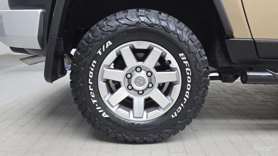 Toyota FJ Cruiser