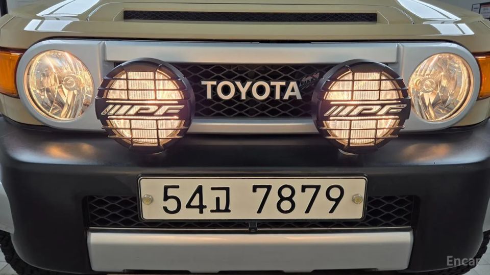 Toyota FJ Cruiser