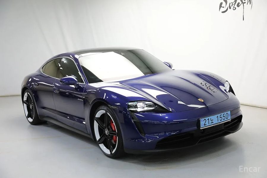 Porsche Taycan
