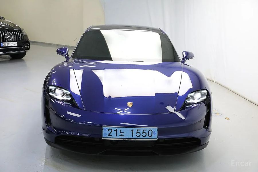 Porsche Taycan
