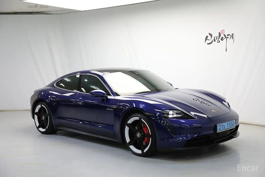 Porsche Taycan