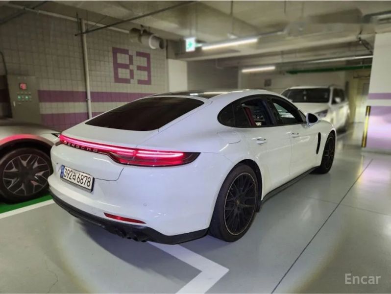 Porsche Panamera