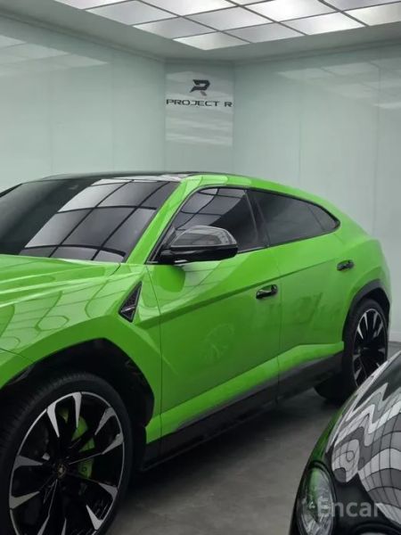 Lamborghini urus