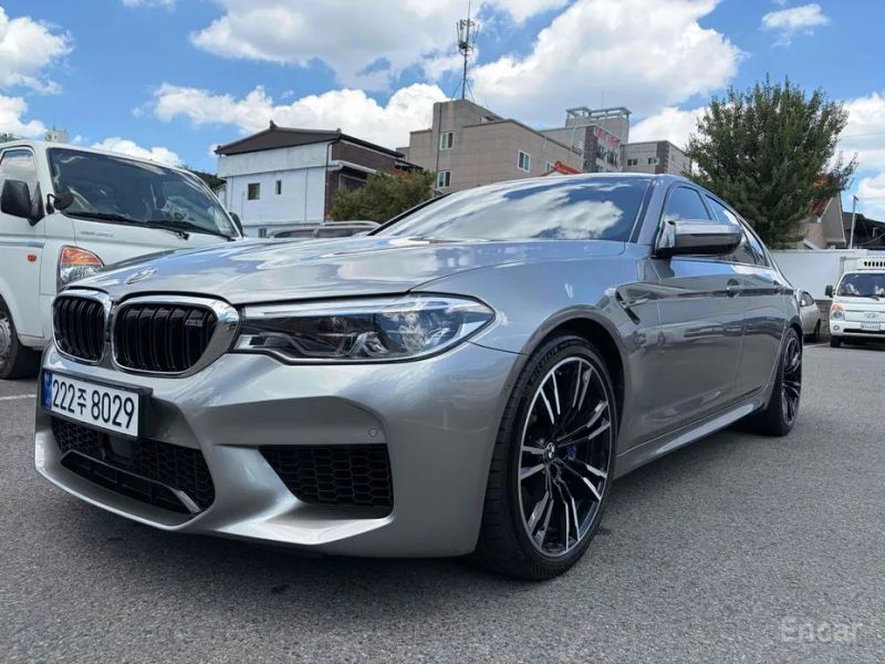 BMW M5