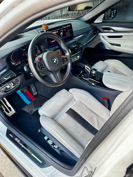 BMW M5