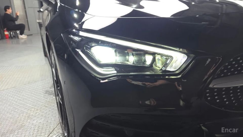 Mercedes-Benz CLA-Class