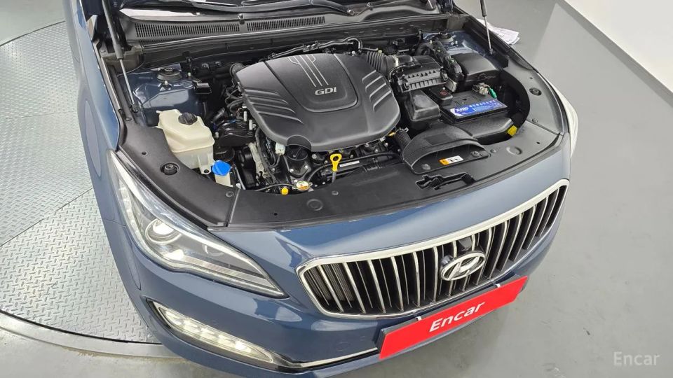 Hyundai Aslan