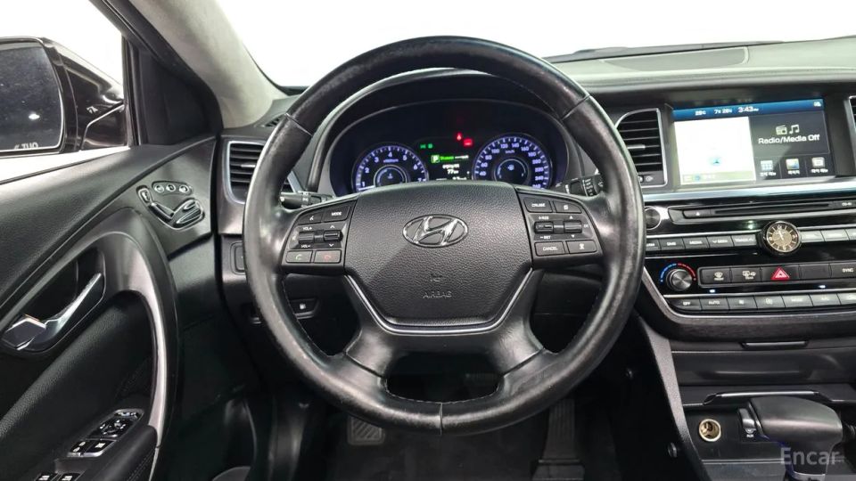 Hyundai Aslan