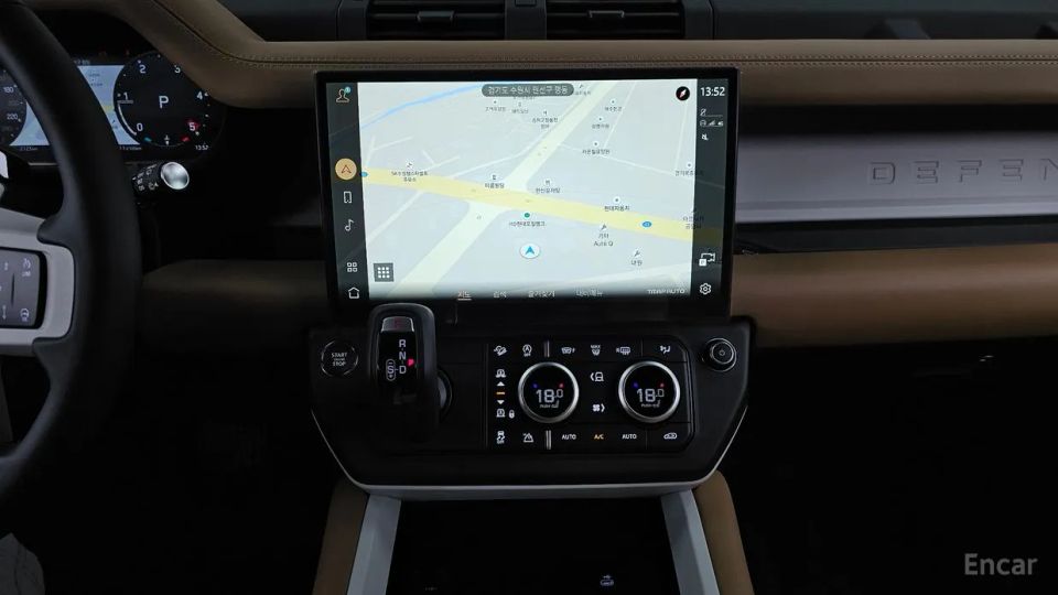 Land Rover Defender
