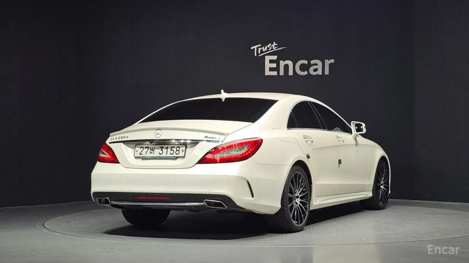 Mercedes-Benz CLS-Class