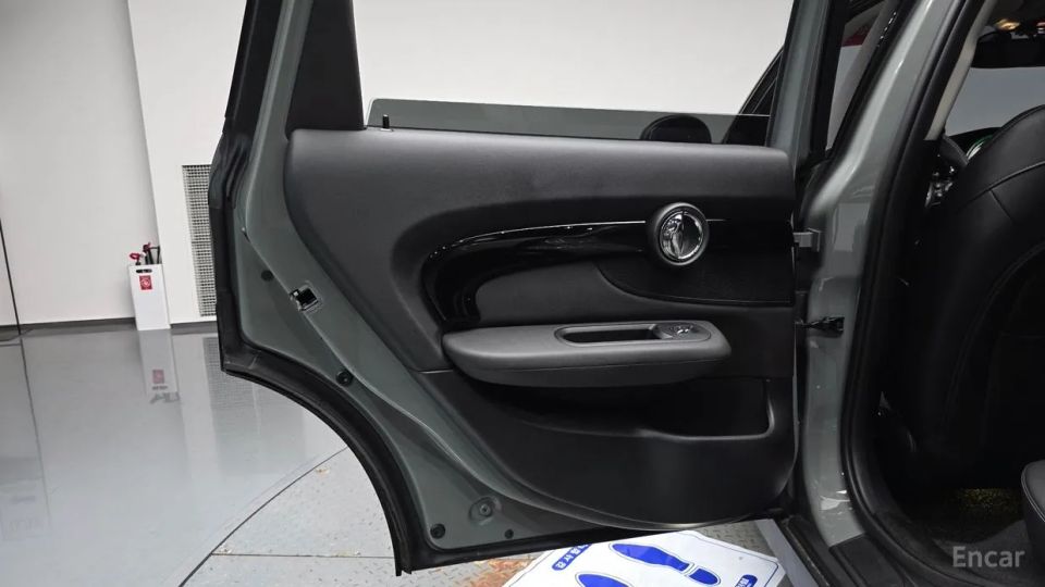 Mini clubman