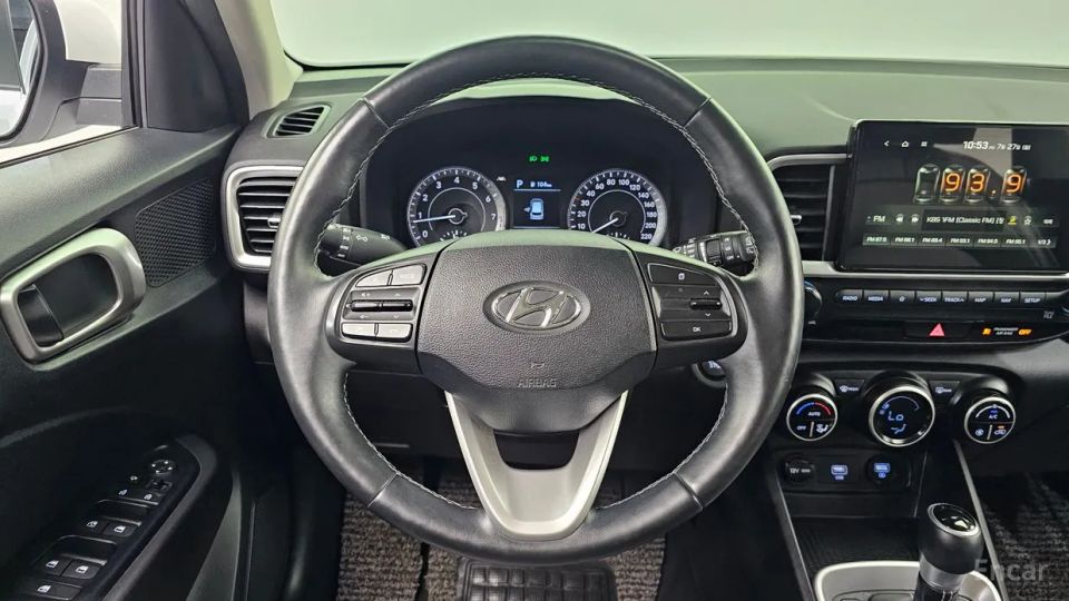 Hyundai Venue