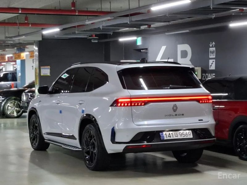 Renault-KoreaSamsung Grand Koleos