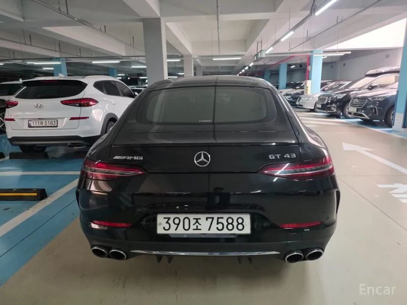 Mercedes-Benz AMG GT