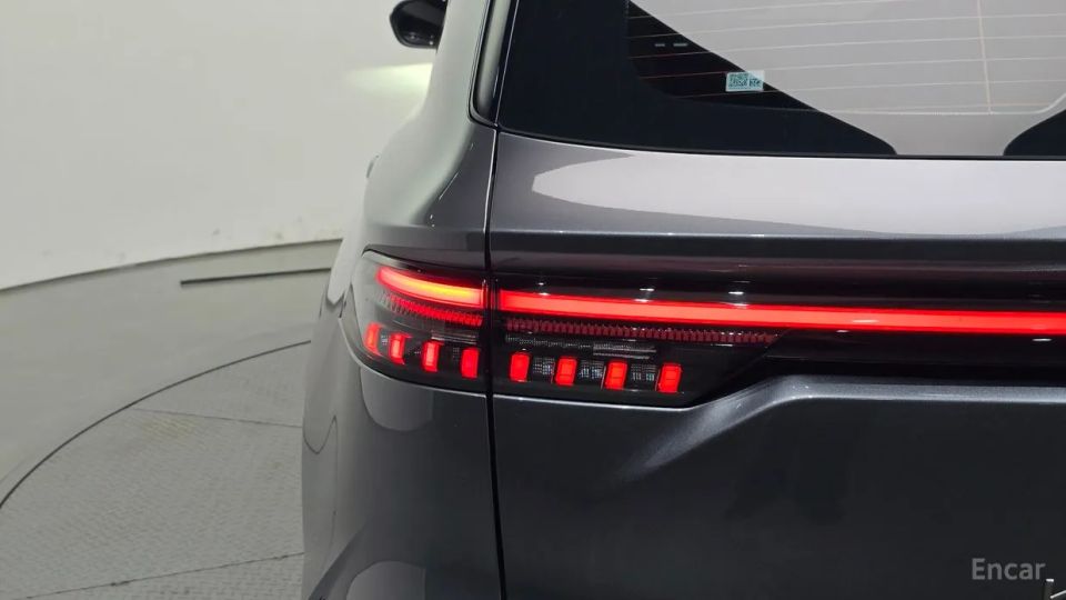 Renault-KoreaSamsung Grand Koleos