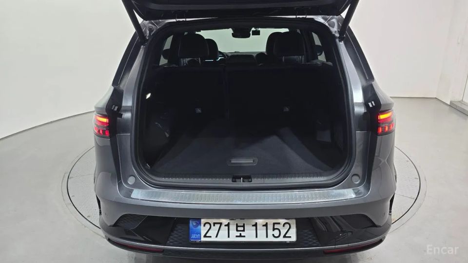 Renault-KoreaSamsung Grand Koleos
