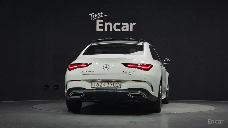 Mercedes-Benz CLA-Class