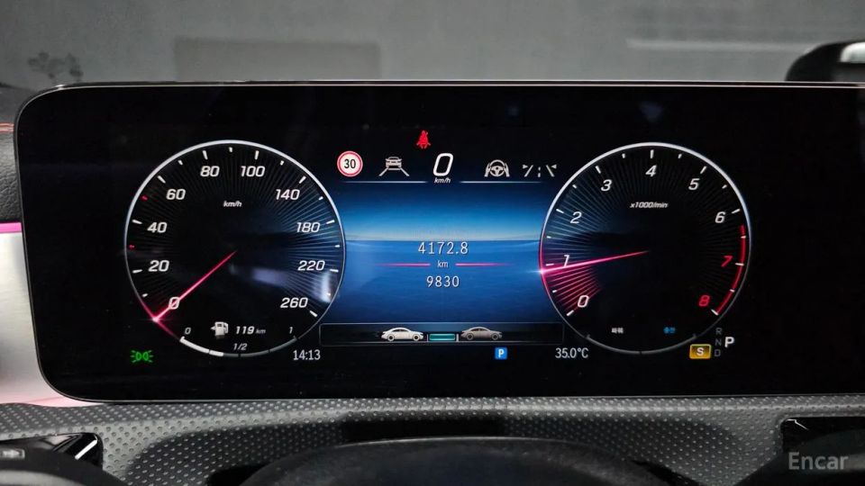 Mercedes-Benz CLA-Class