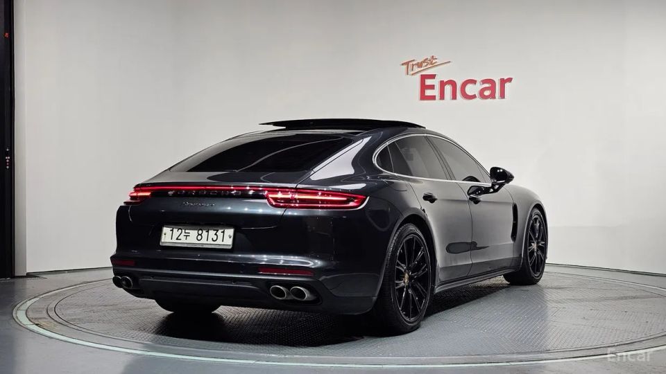 Porsche Panamera