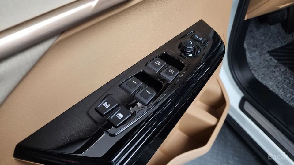 KG_Mobility_Ssangyong Actyon