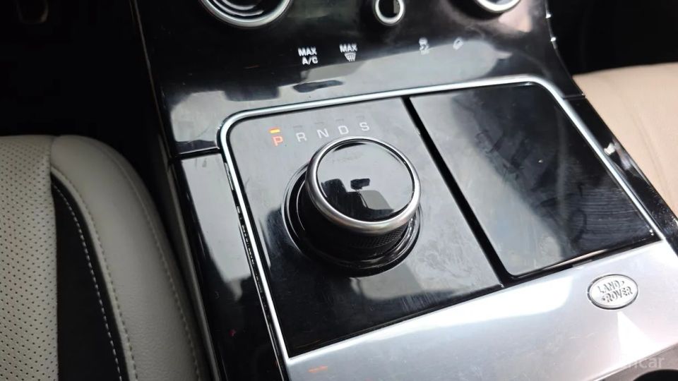 Land Rover Range Rover Velar