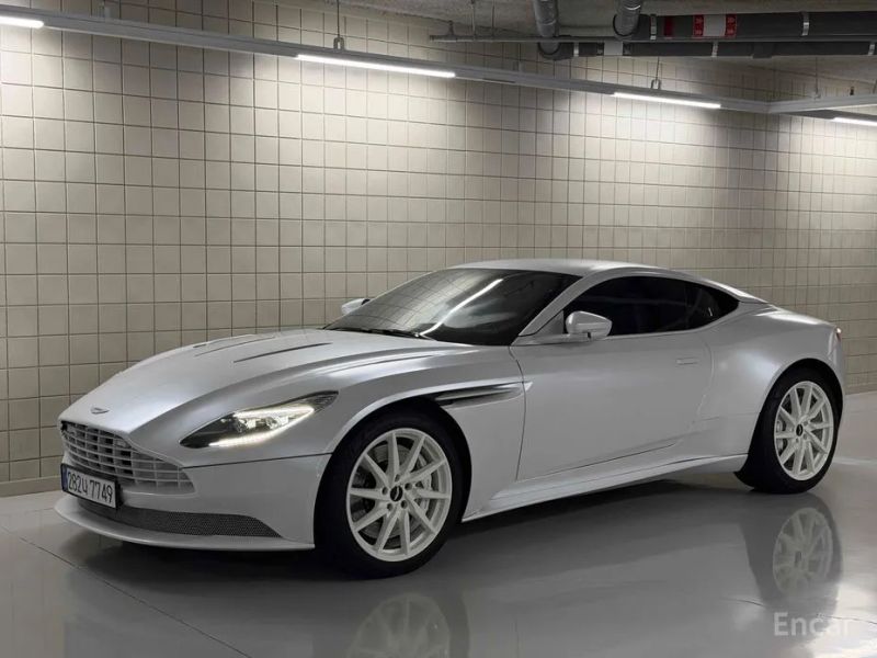 Astonmartin DB11