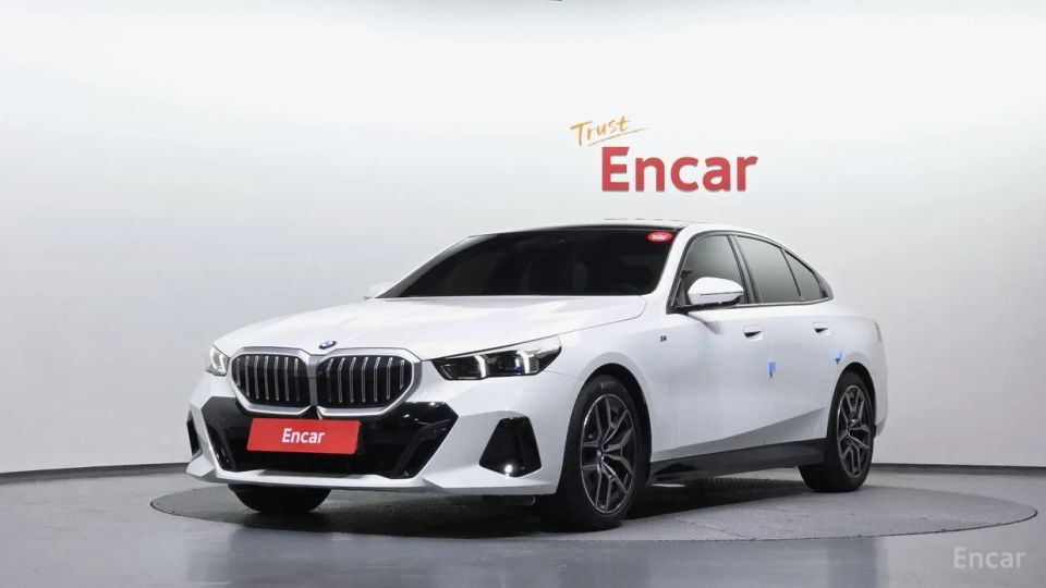 BMW 5-series