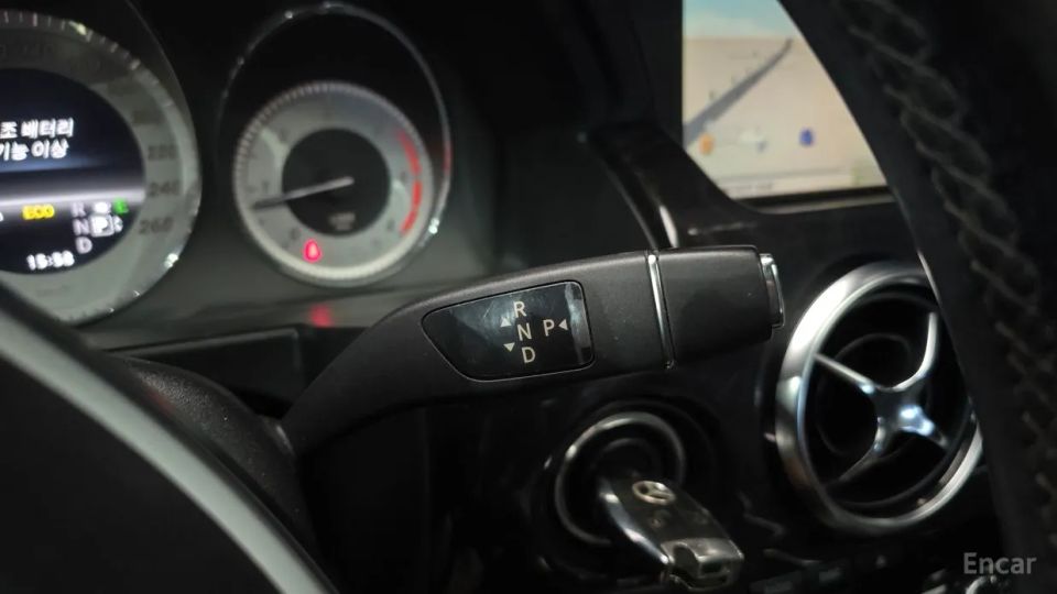 Mercedes-Benz GLK-Class