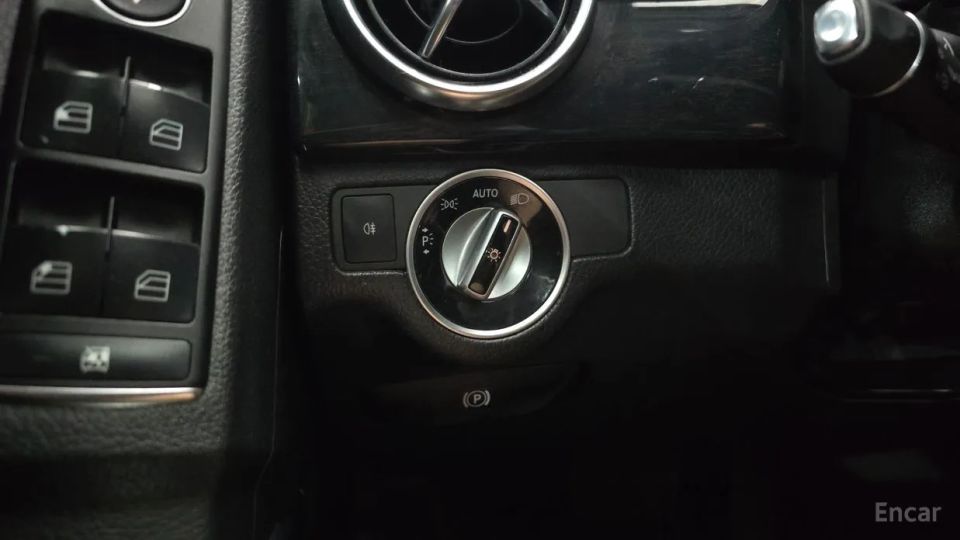 Mercedes-Benz GLK-Class