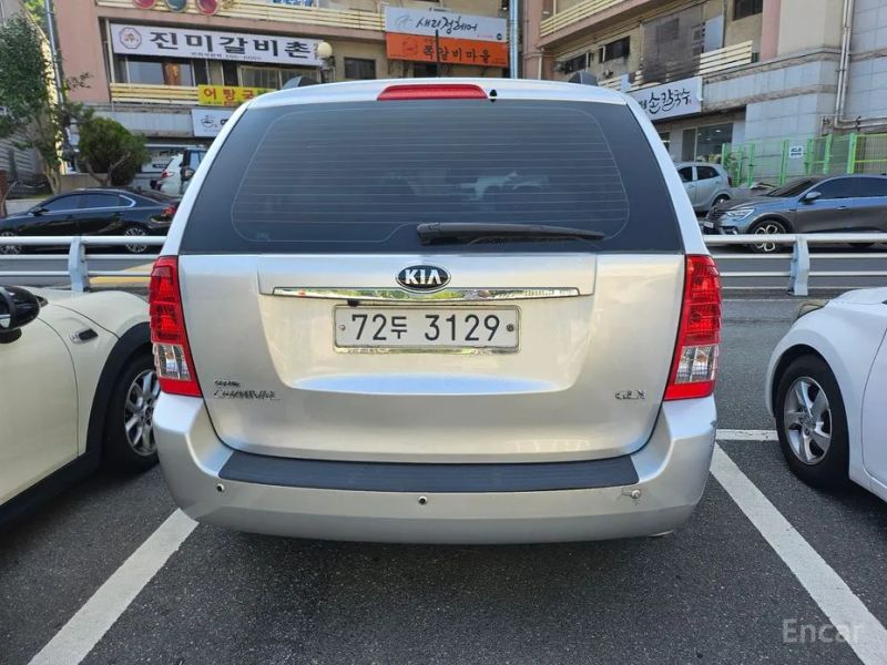 Kia Canival