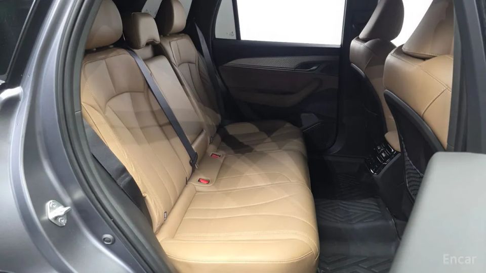 Renault-KoreaSamsung Grand Koleos