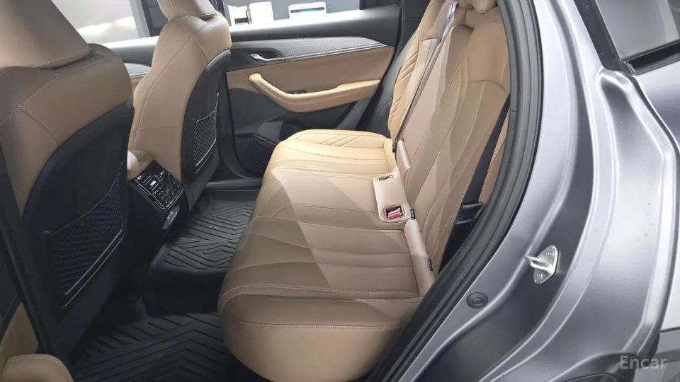 Renault-KoreaSamsung Grand Koleos