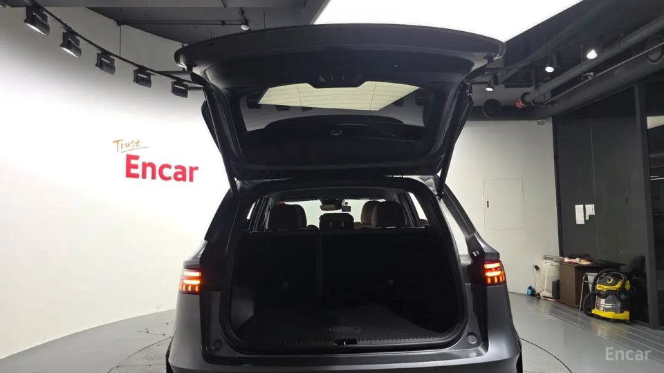 Renault-KoreaSamsung Grand Koleos