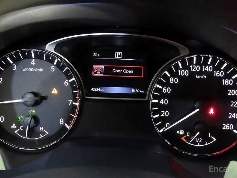 Nissan altima