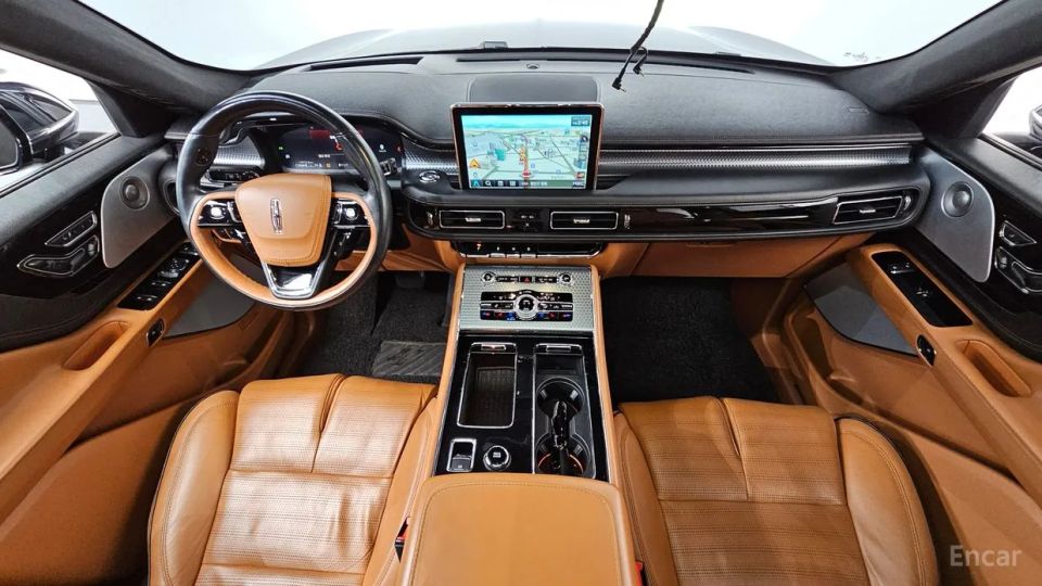 Lincoln Aviator