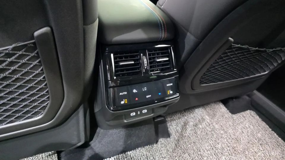 Renault-KoreaSamsung Grand Koleos