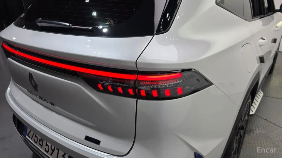 Renault-KoreaSamsung Grand Koleos