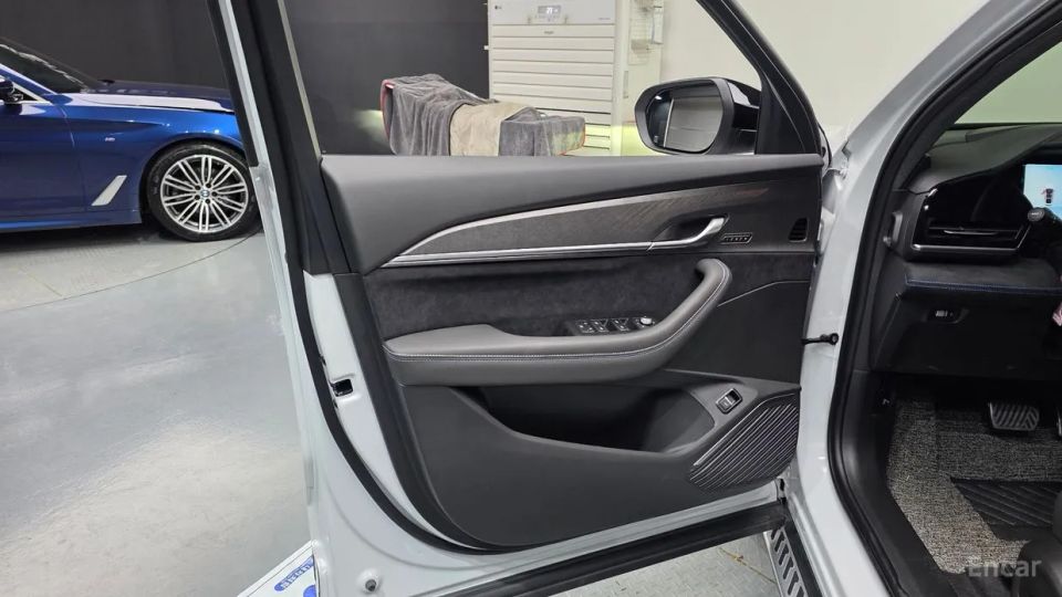 Renault-KoreaSamsung Grand Koleos